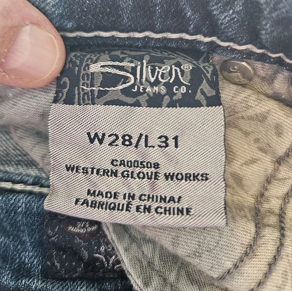 Silver Jeans Womens Sz 28x31 Suki Flap Pocket Stitching Silver Button Med Wash - Picture 13 of 14